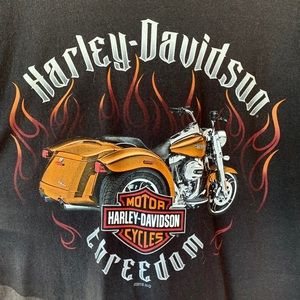 NWOT Harley Davidson CA Dealer T-shirt